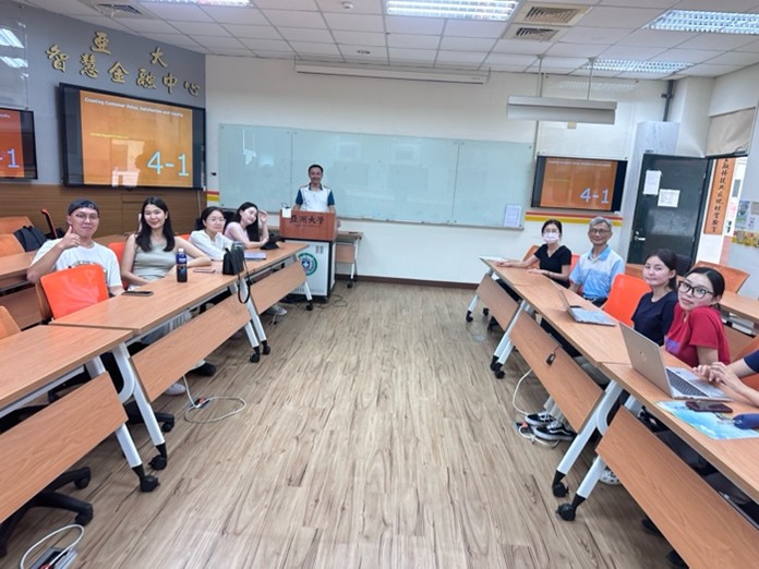 外籍生碩士論文研討會